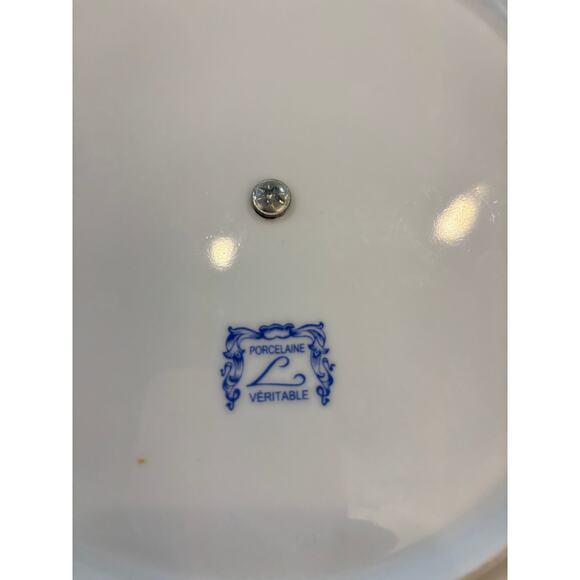 Porcelaine Veritable appetizer tray Fromages et Vins de France 12” - Picture 3 of 3